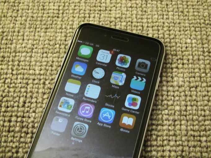 Front view, zoomed, turned on