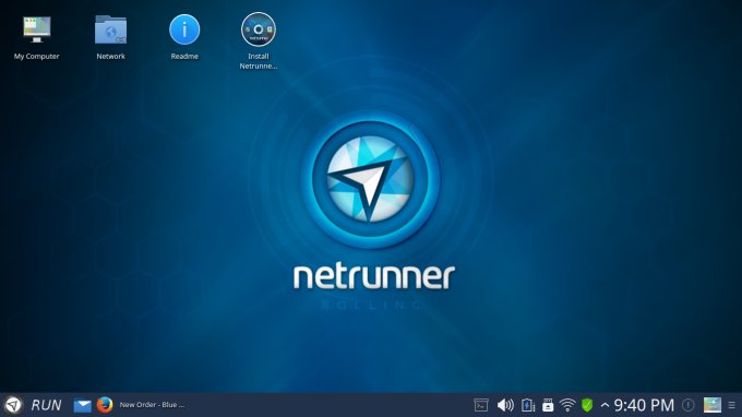 Desktop, panel extended