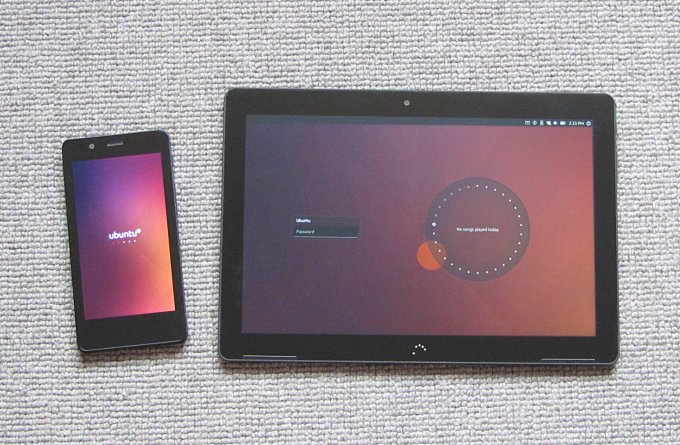 Side by side with the Ubuntu Phone